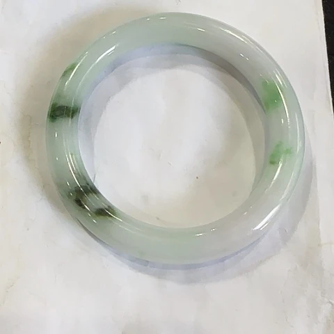 翡翠手镯未镶嵌天然翡翠手镯