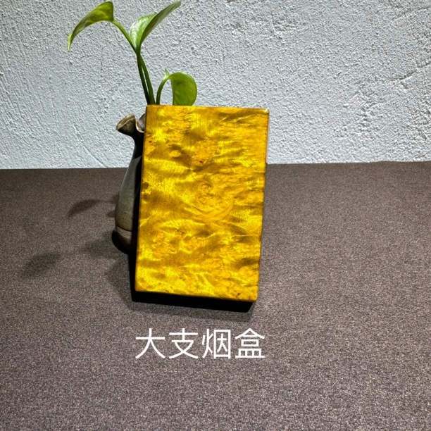 缅甸黄金樟满榴花纹榫卯工艺大支香烟盒礼盒包装