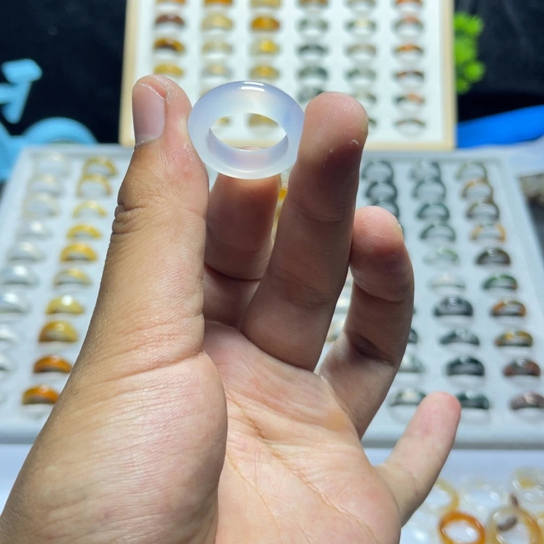 玛瑙/玉髓戒指未镶嵌A****利