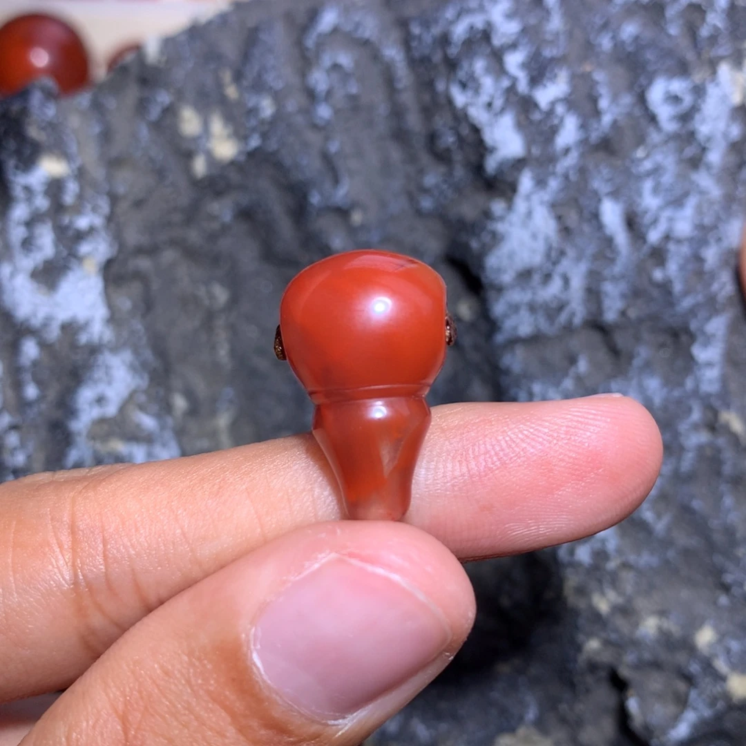 南红玛瑙未镶嵌火焰纹三通12.4