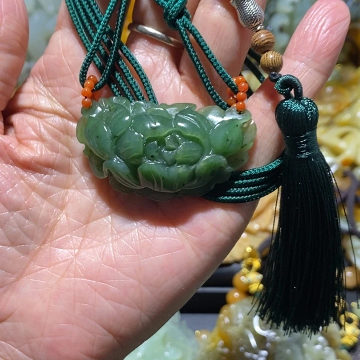 岫玉岫玉吊坠未镶嵌