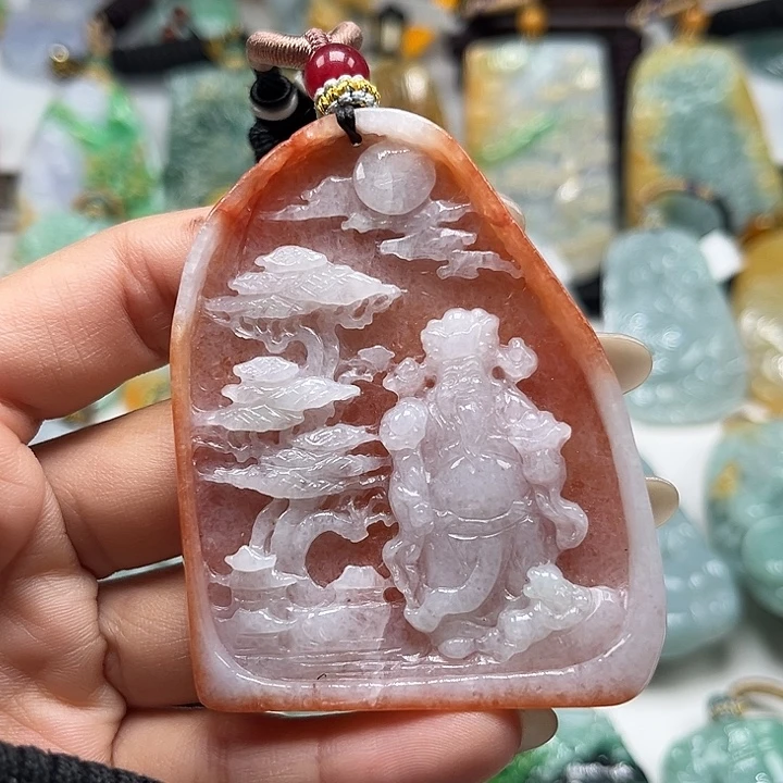 翡翠未镶嵌颈饰财神