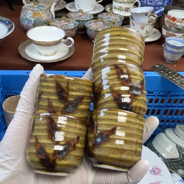 他家瓷器真美…开播了