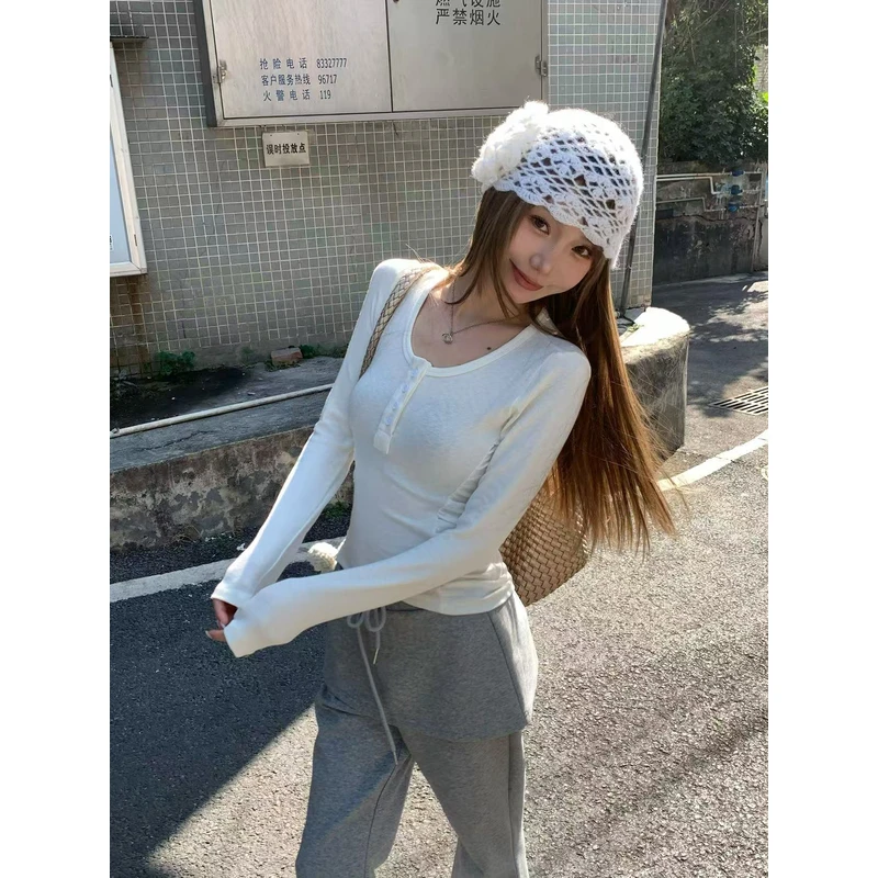 番茄妹妹Tomatosister立体剪裁捏腰设计系扣捏褶T恤女显瘦U领上衣