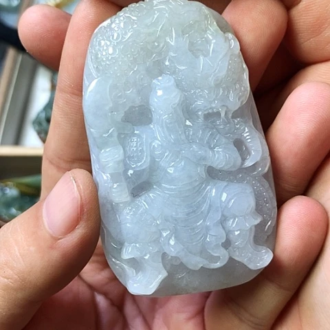 颈饰未镶嵌翡翠福豆豆珠宝翡翠颈饰