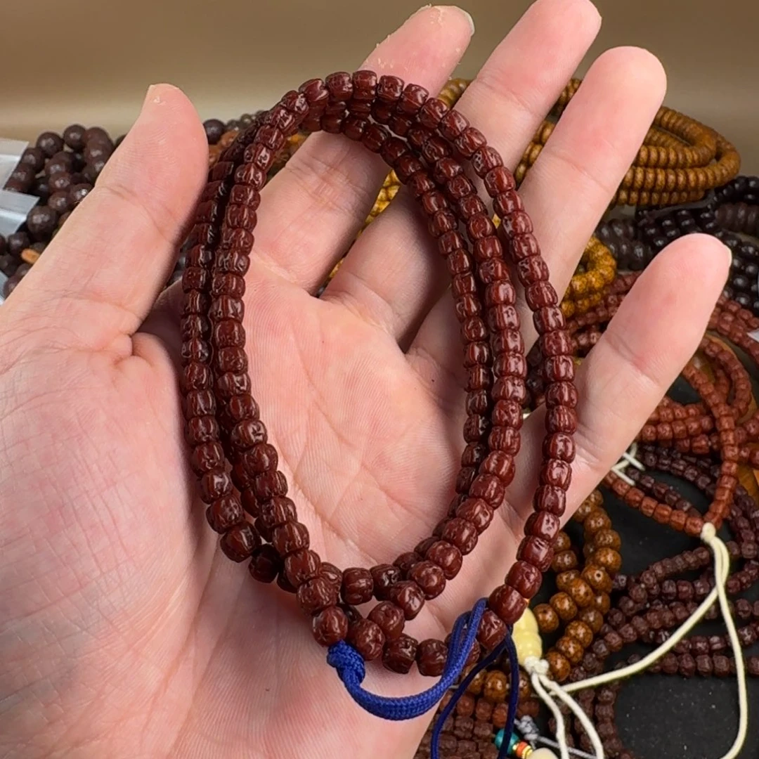 ****岳金刚菩提吊坠图健健康康