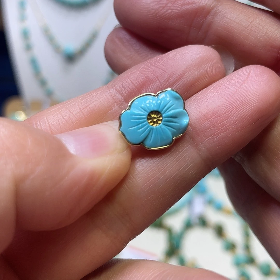 绿松石18K金镶嵌花卡子