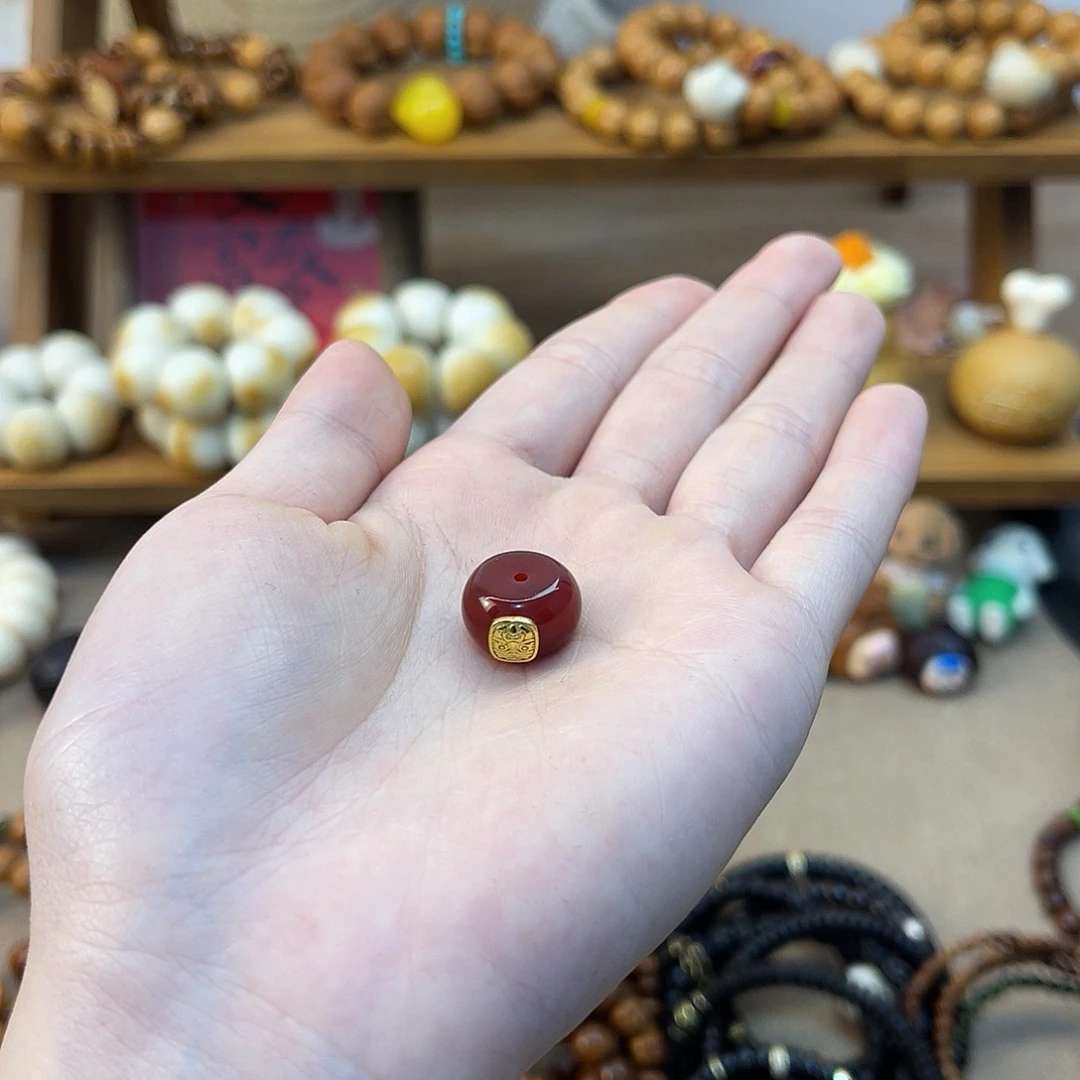 Z***z猴头核桃手串墩墩