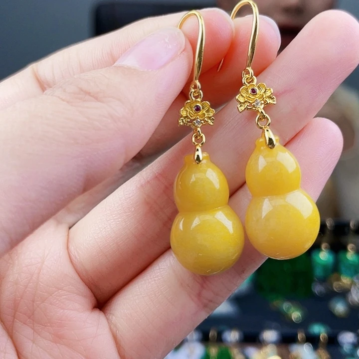 翡翠耳饰未镶嵌饰品
