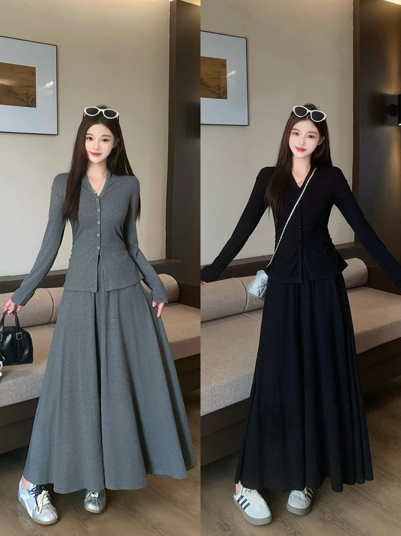 早秋时尚挂脖设计显瘦大码韩系穿搭潮流百搭上衣半身裙两件套套装