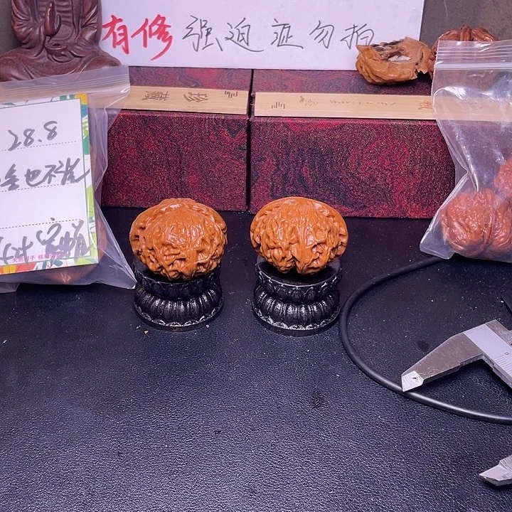 啥***说吊坠桃核宫灯福利不退不换