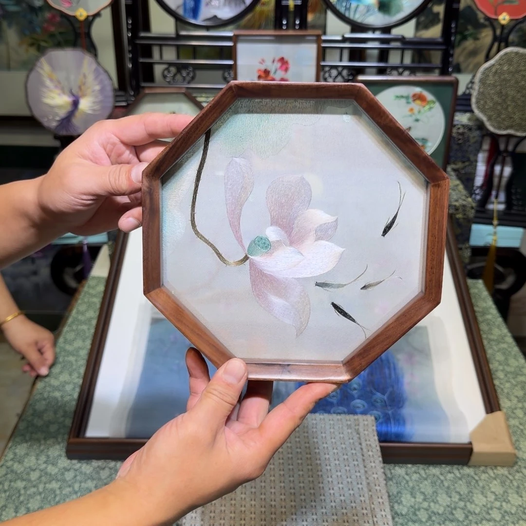 刺绣手工苏绣工艺制作技艺精湛