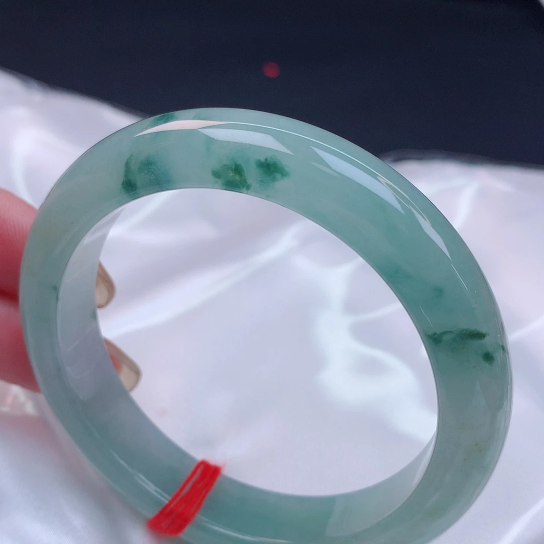 【闪购商品】未镶嵌手镯翡翠55+