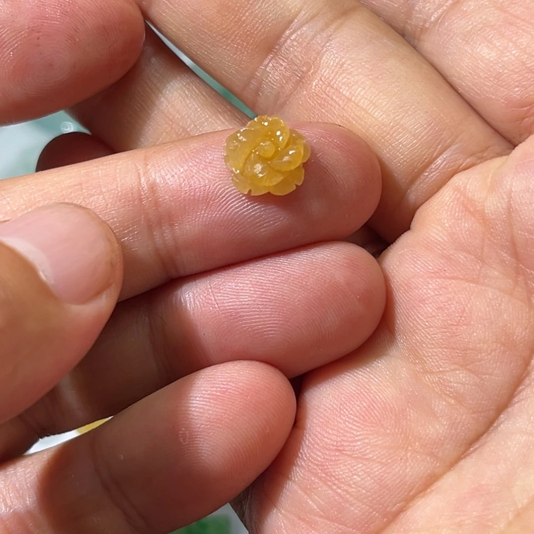 定制翡翠未镶嵌环花