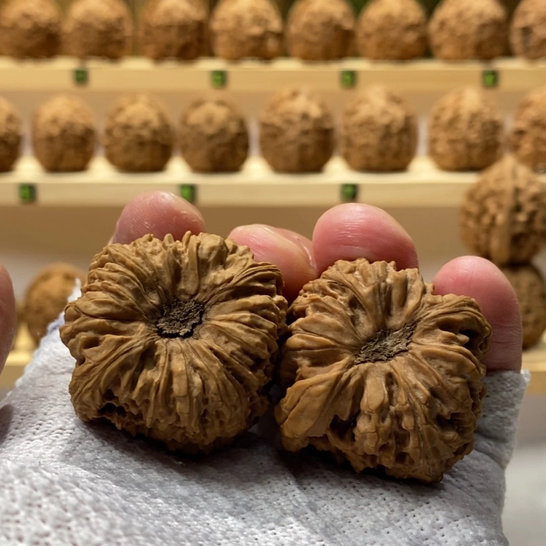 减***法吊坠文玩核桃38尺寸全品南疆石木塞凹底