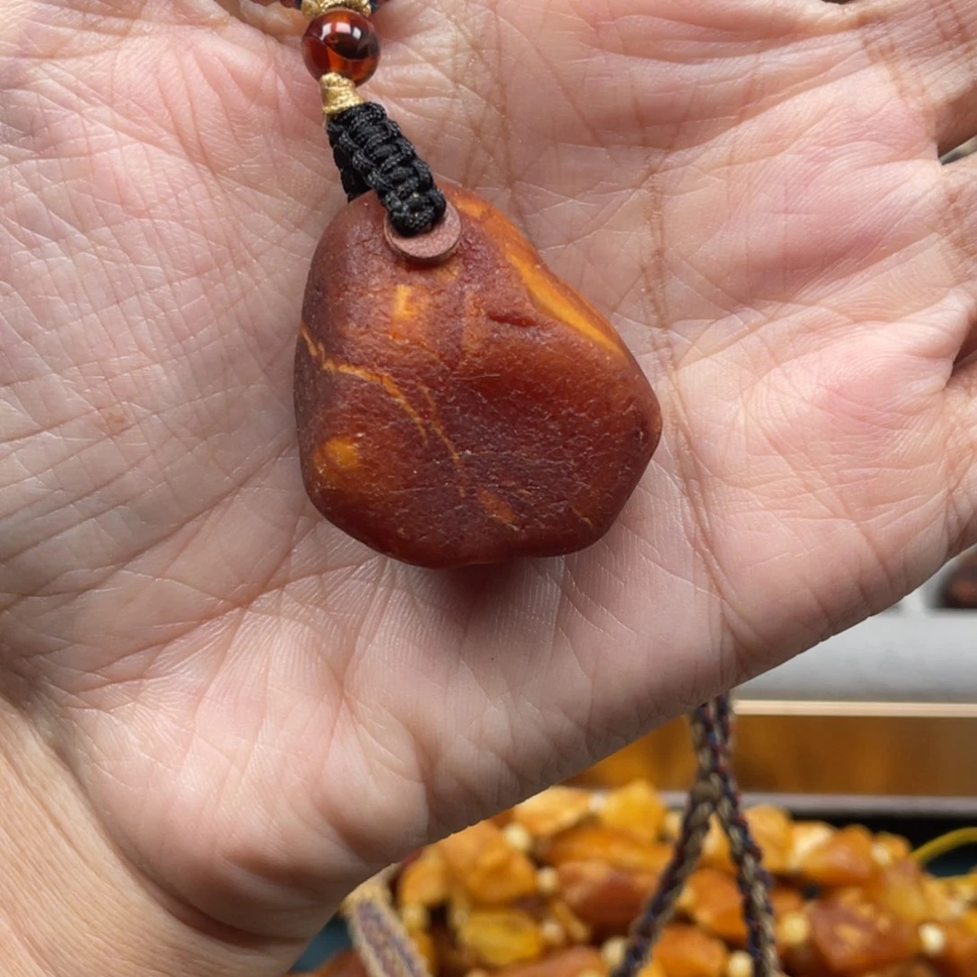 未镶嵌蜜蜡珠宝奇石