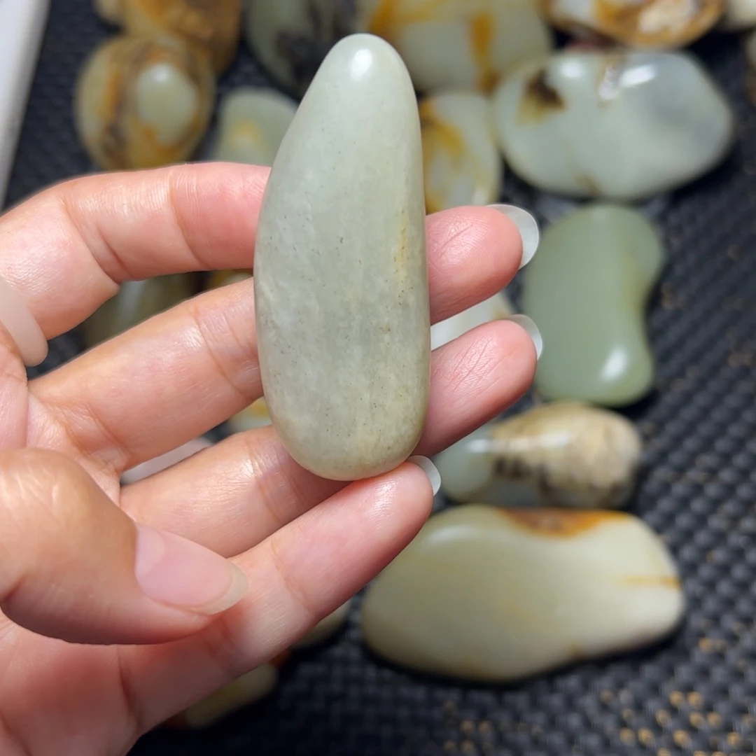 未镶嵌和田玉挂件A66