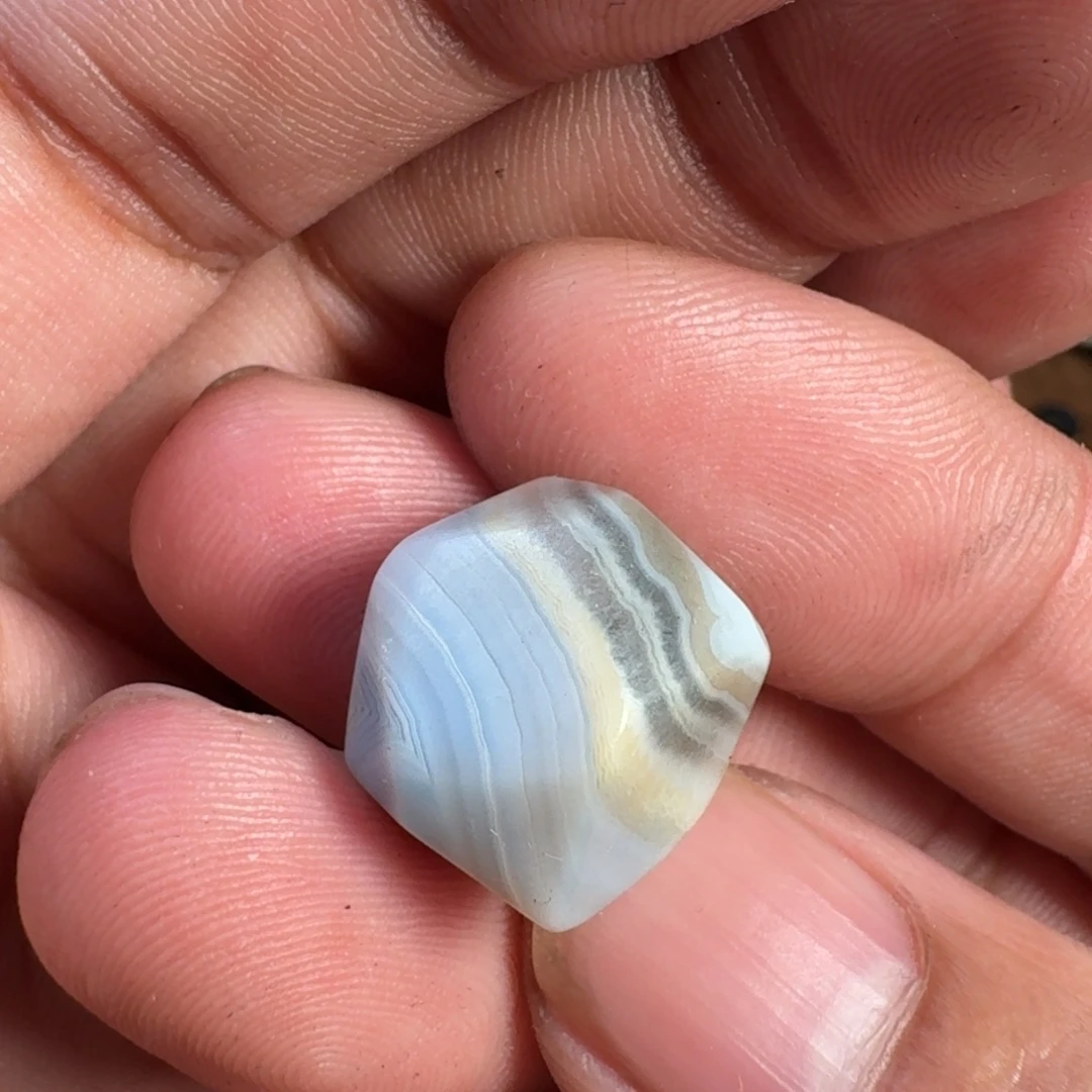 玛瑙/玉髓未镶嵌珠宝奇石