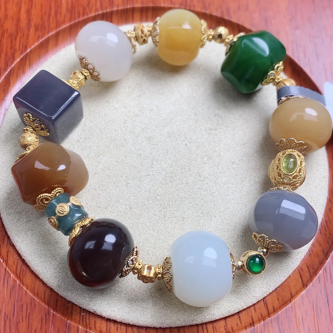 未镶嵌手链和田玉