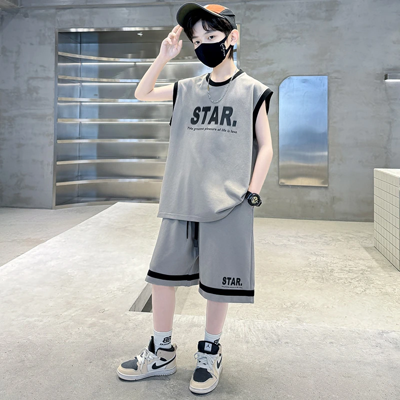 男童帅气背心套装夏装2025新款洋气大童男孩夏季运动装休闲短裤潮