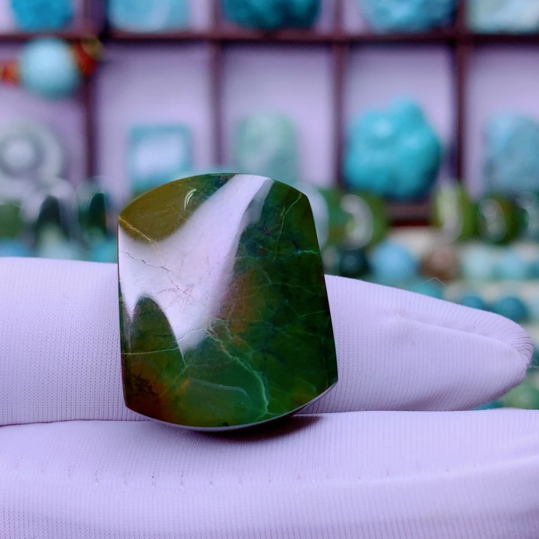 绿松石未镶嵌原矿绿松石