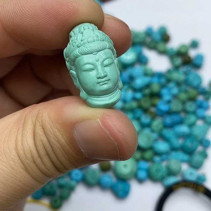 绿松石未镶嵌珠宝奇石