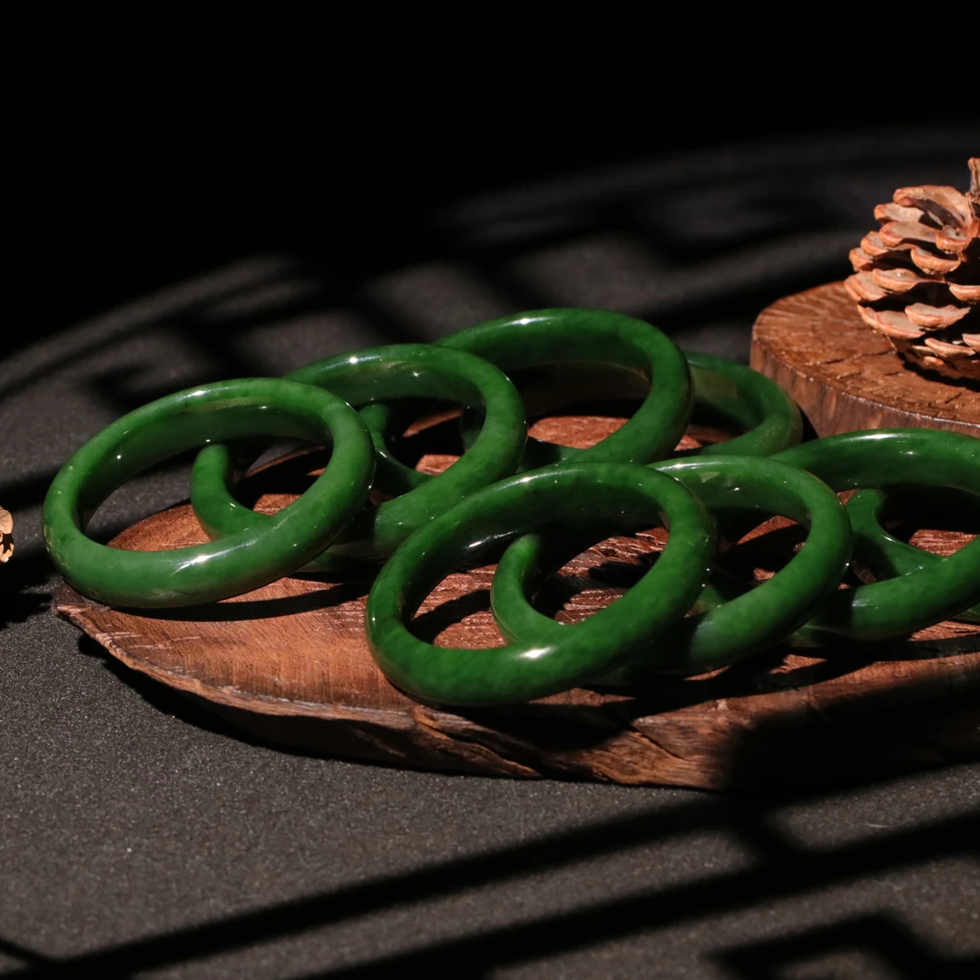 【泓贝珠宝-M034】和田玉碧玉俄料菠菜绿手镯必入款多样性发其一