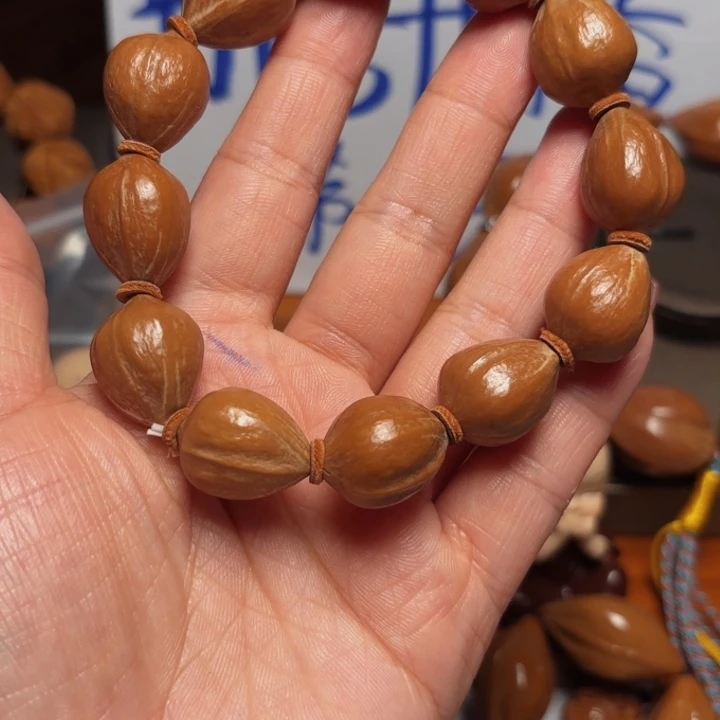 橄榄核手串/手链1.7铁核蜜桃臀……
