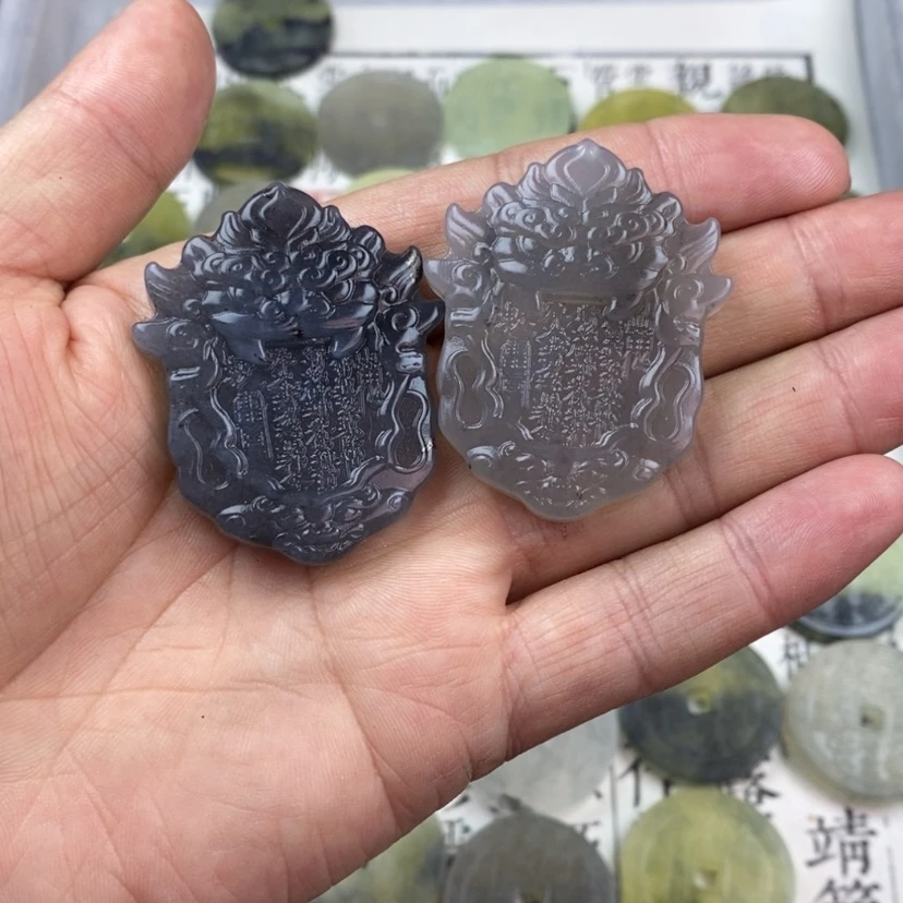 【闪购商品】岫玉颈饰未镶嵌洛*岫玉山鬼花钱吊坠