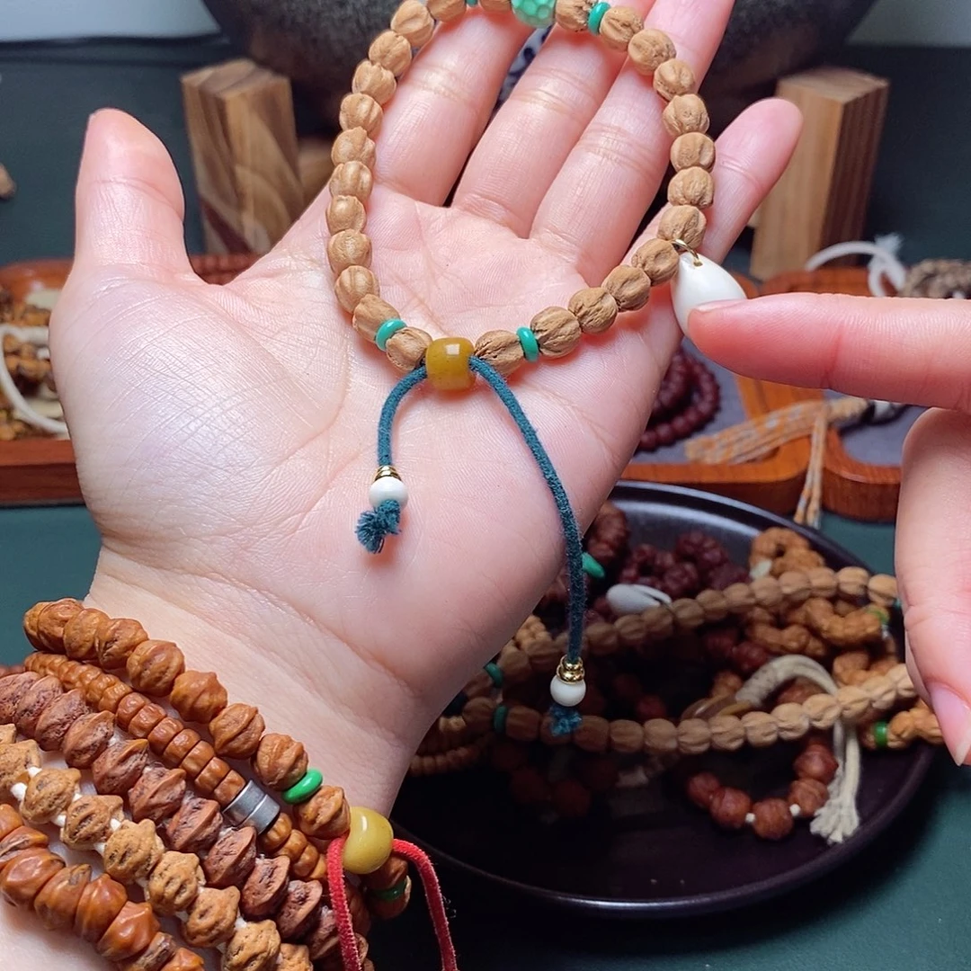 柏香籽/百香籽吊坠187.7莲花