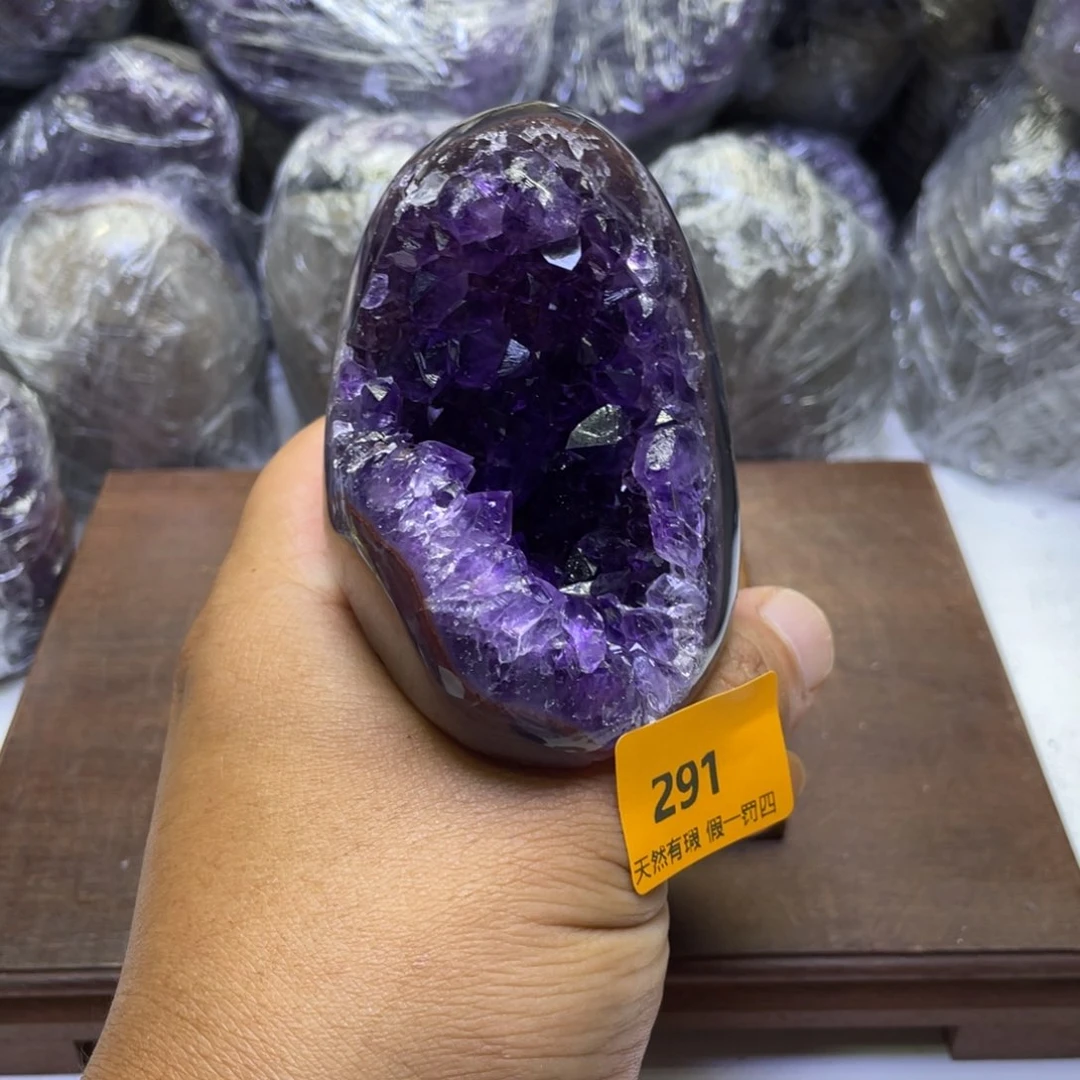 未镶嵌水晶大型摆件（非配饰）