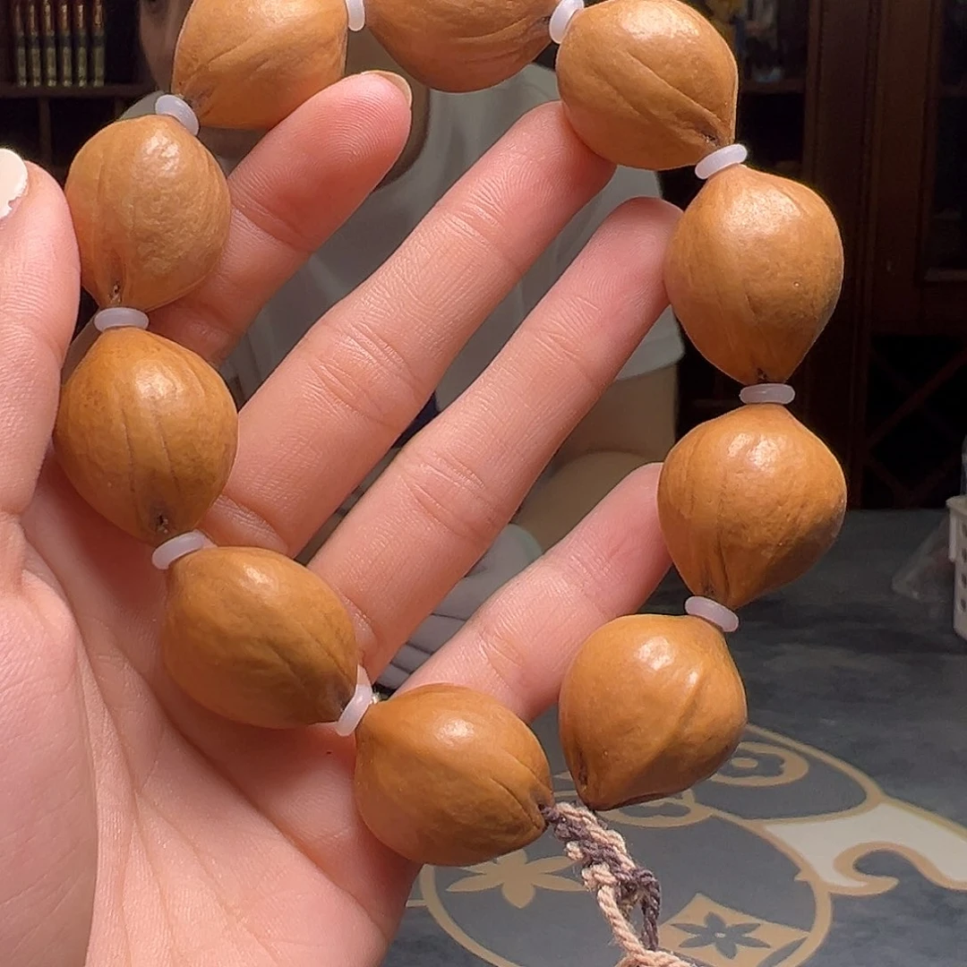 橄榄核吊坠橄榄核