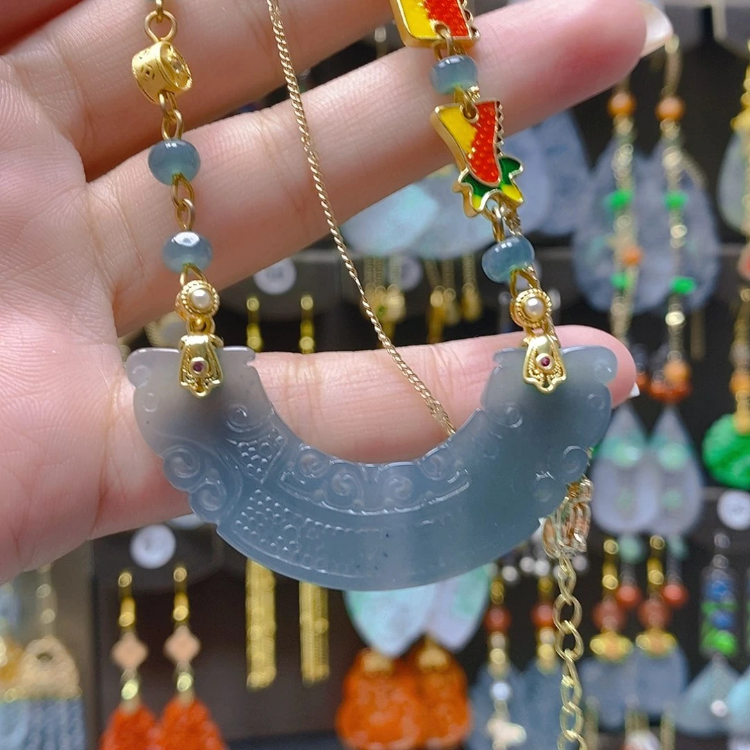 未镶嵌翡翠耳饰翡翠