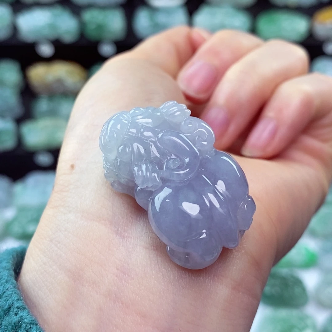 翡翠颈饰未镶嵌天然