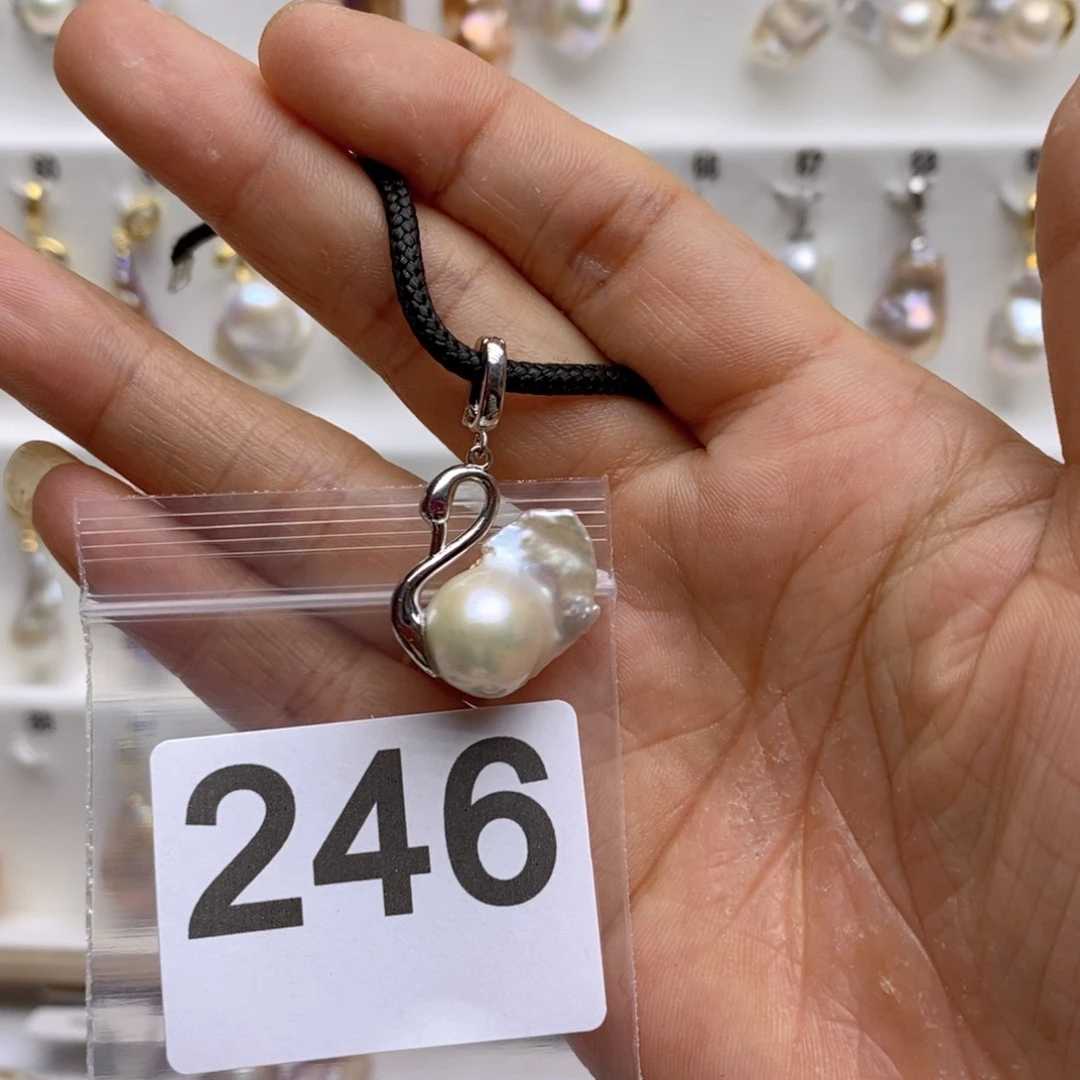 淡水珍珠颈饰银S925镶嵌246