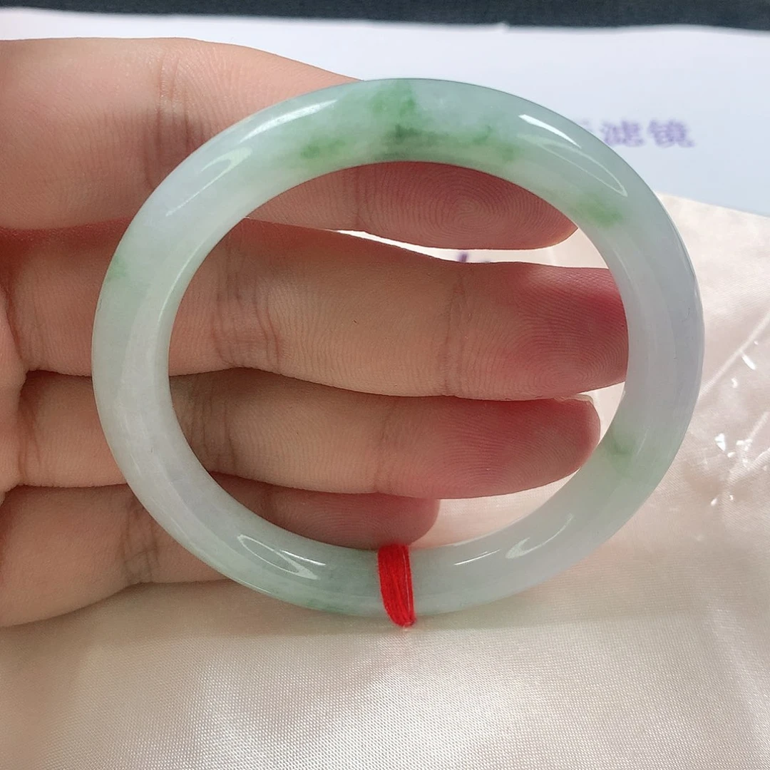 翡翠手镯（圆镯）未镶嵌311号