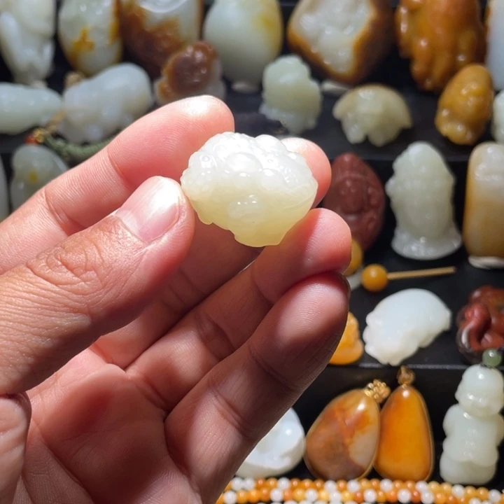 未镶嵌和田玉珠宝奇石