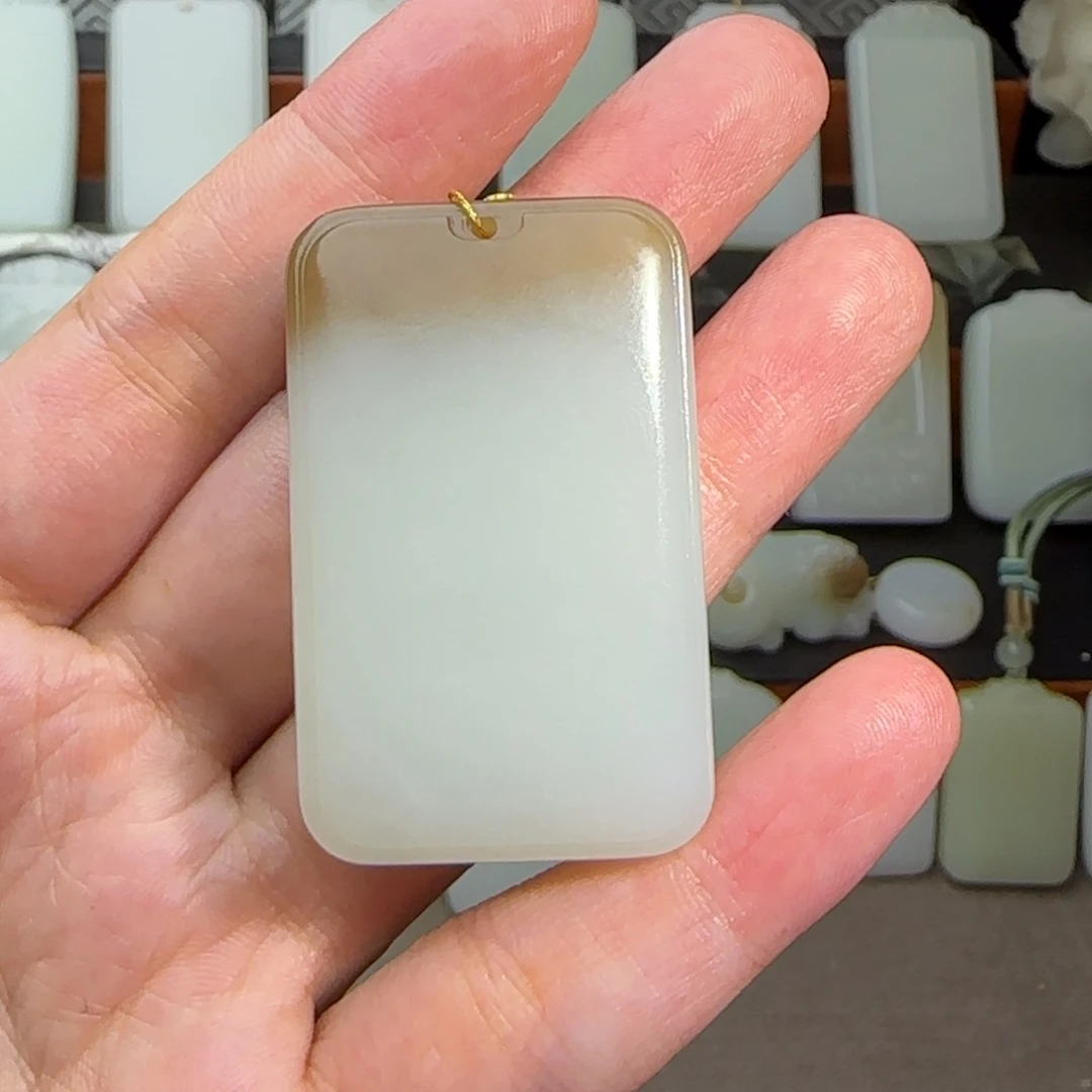 和田玉未镶嵌颈饰L**y