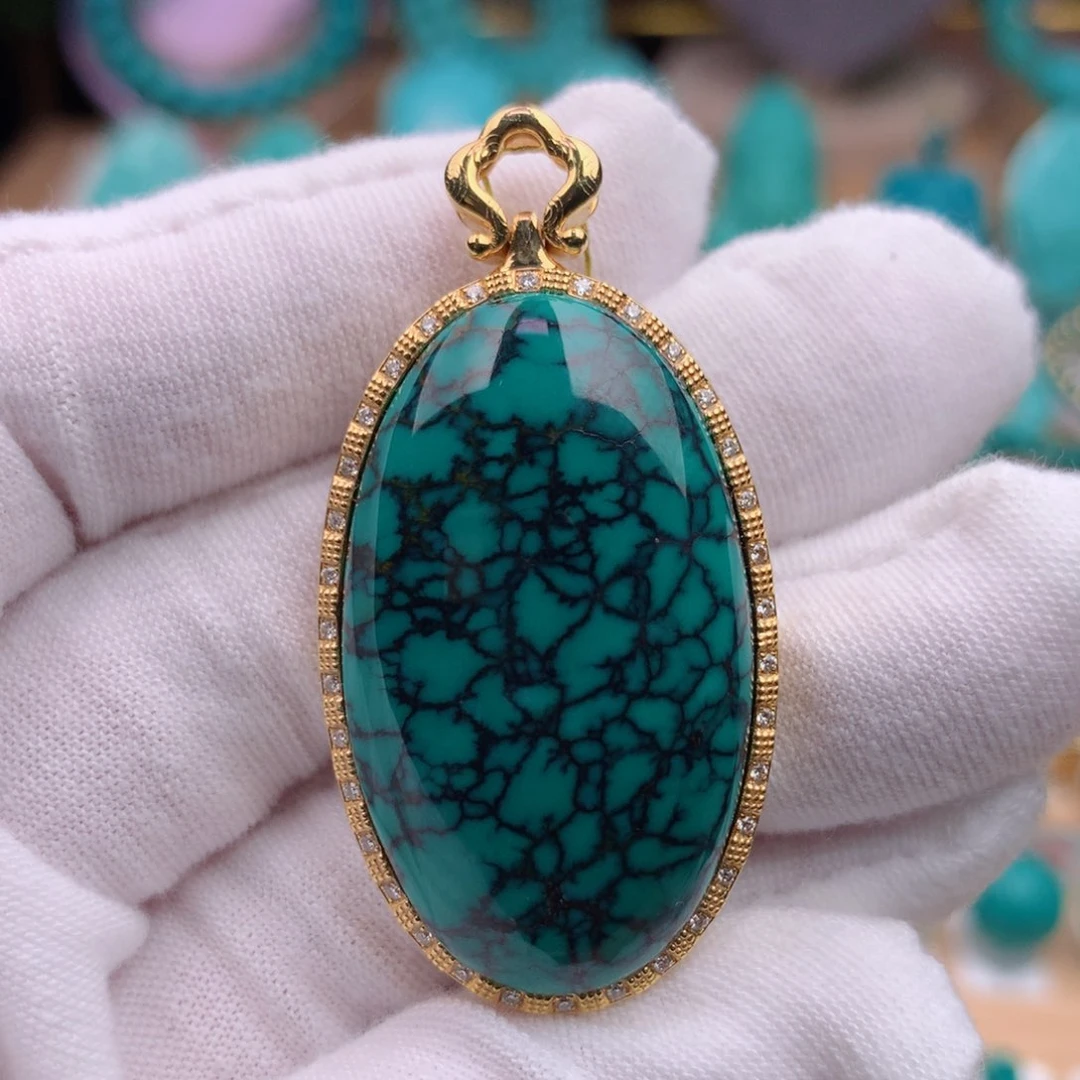 18K金镶嵌绿松石珠宝奇石