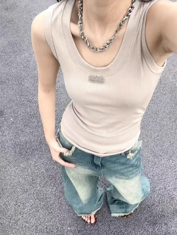 3611大码女装修身吊带打底上衣