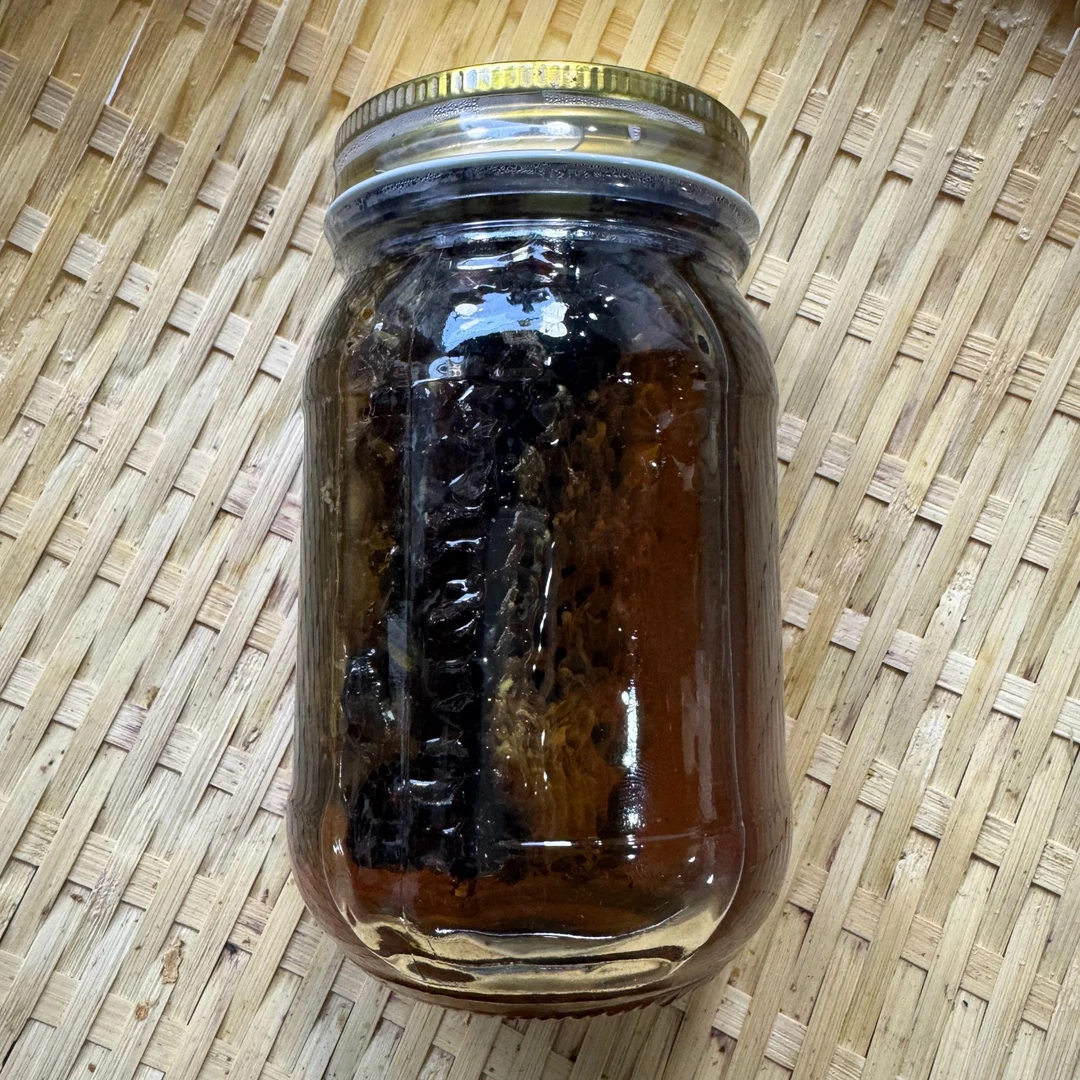 高山 农家 蜂巢蜜 老巢蜜