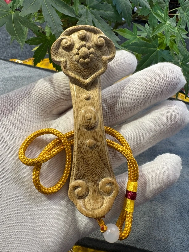 木雕事事如意小摆件022