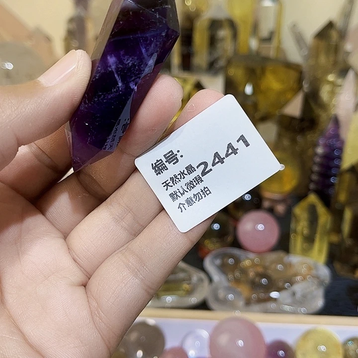 未镶嵌颈饰水晶柱