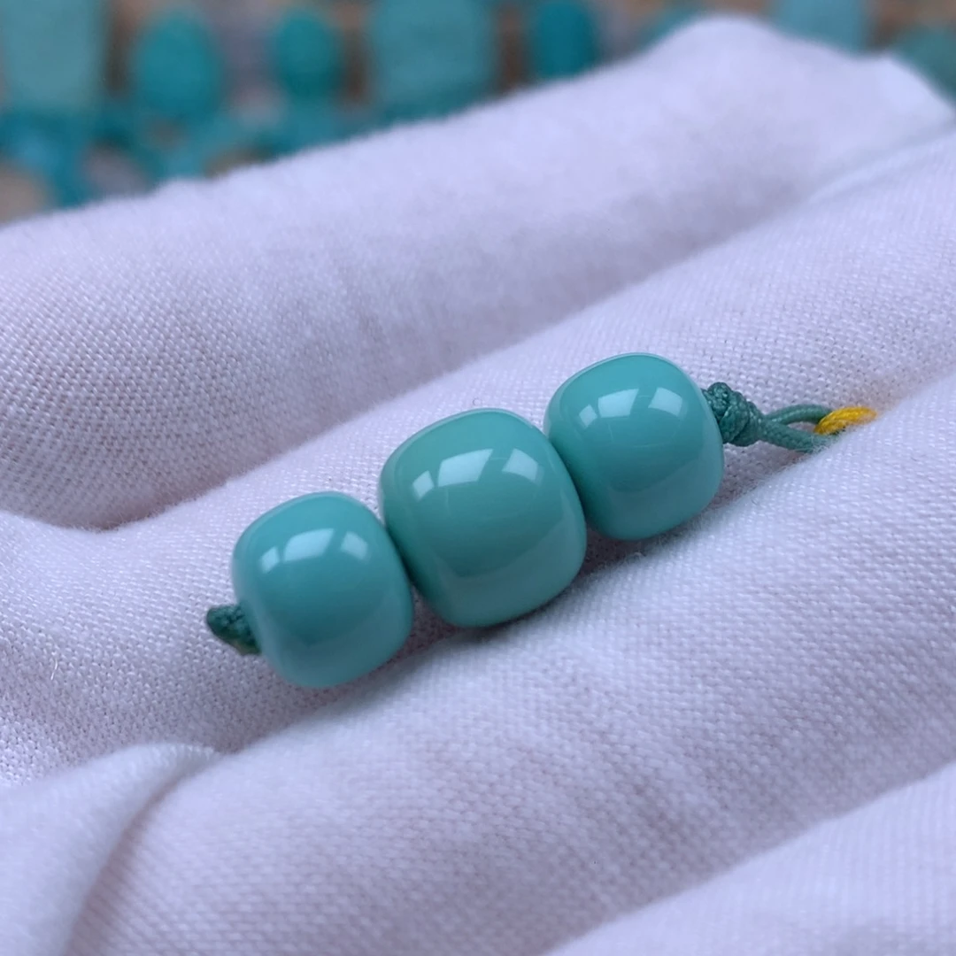 绿松石精品配饰未镶嵌