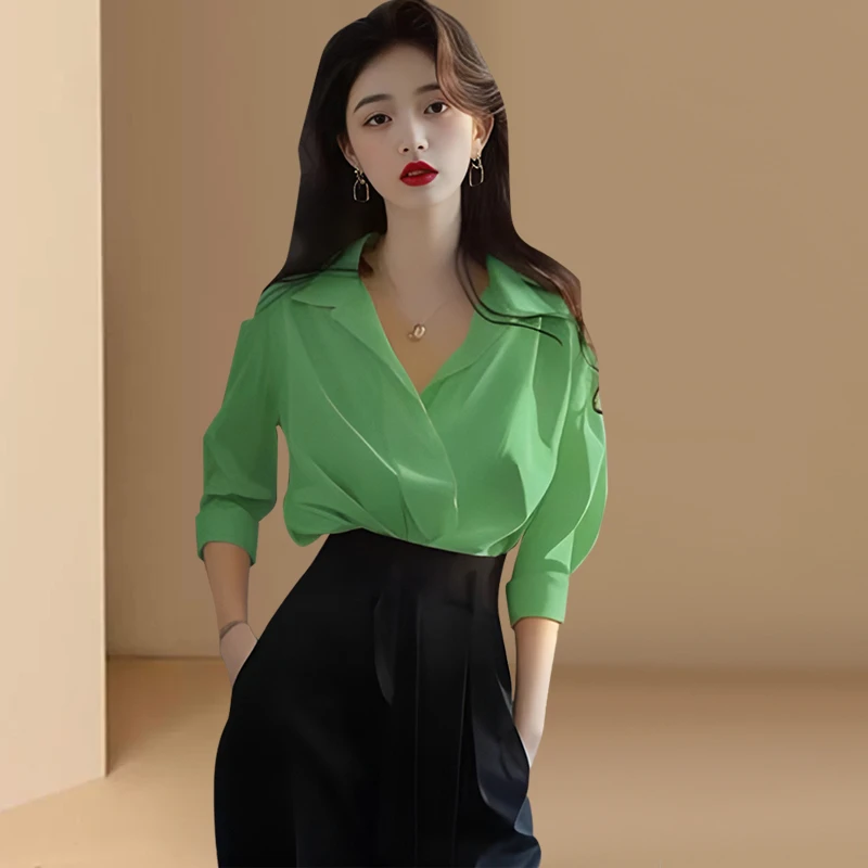 法式轻奢绿色长袖衬衫女高级设计感小众春秋独特别致宽松绝美上衣