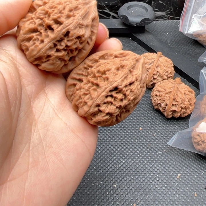 核桃手串/手链街**灯凤凰台37尺全品无修