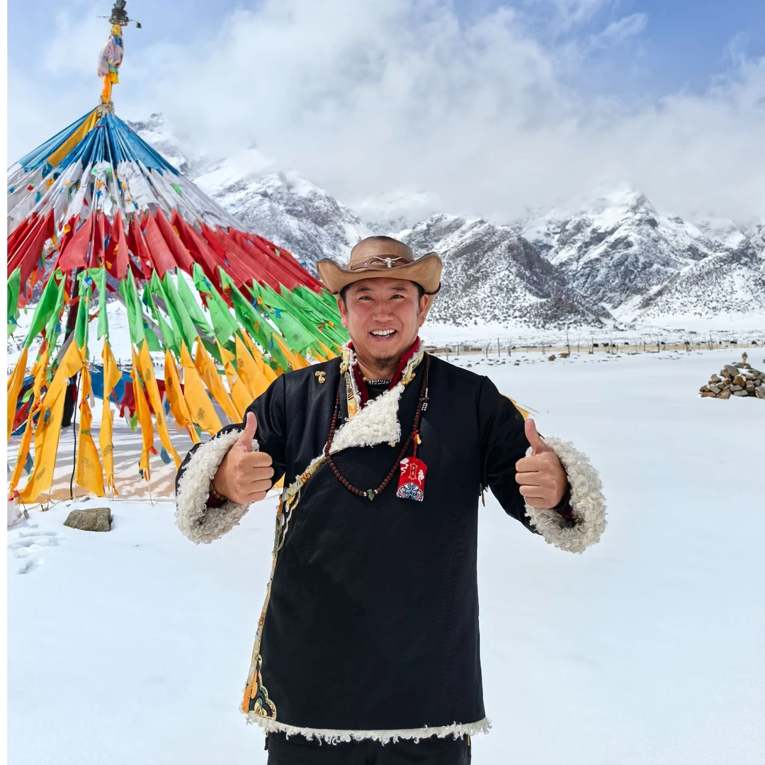 【A定向链接】2025新鲜冬虫夏草当天鲜虫草滋补养生顺丰空运冷链