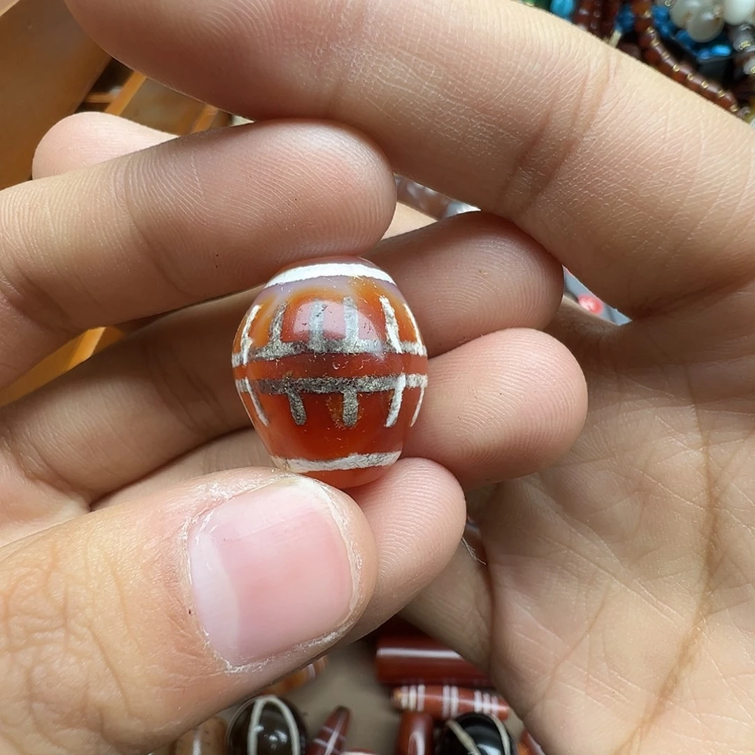 咖***啡玛瑙/玉髓未镶嵌珠宝奇石