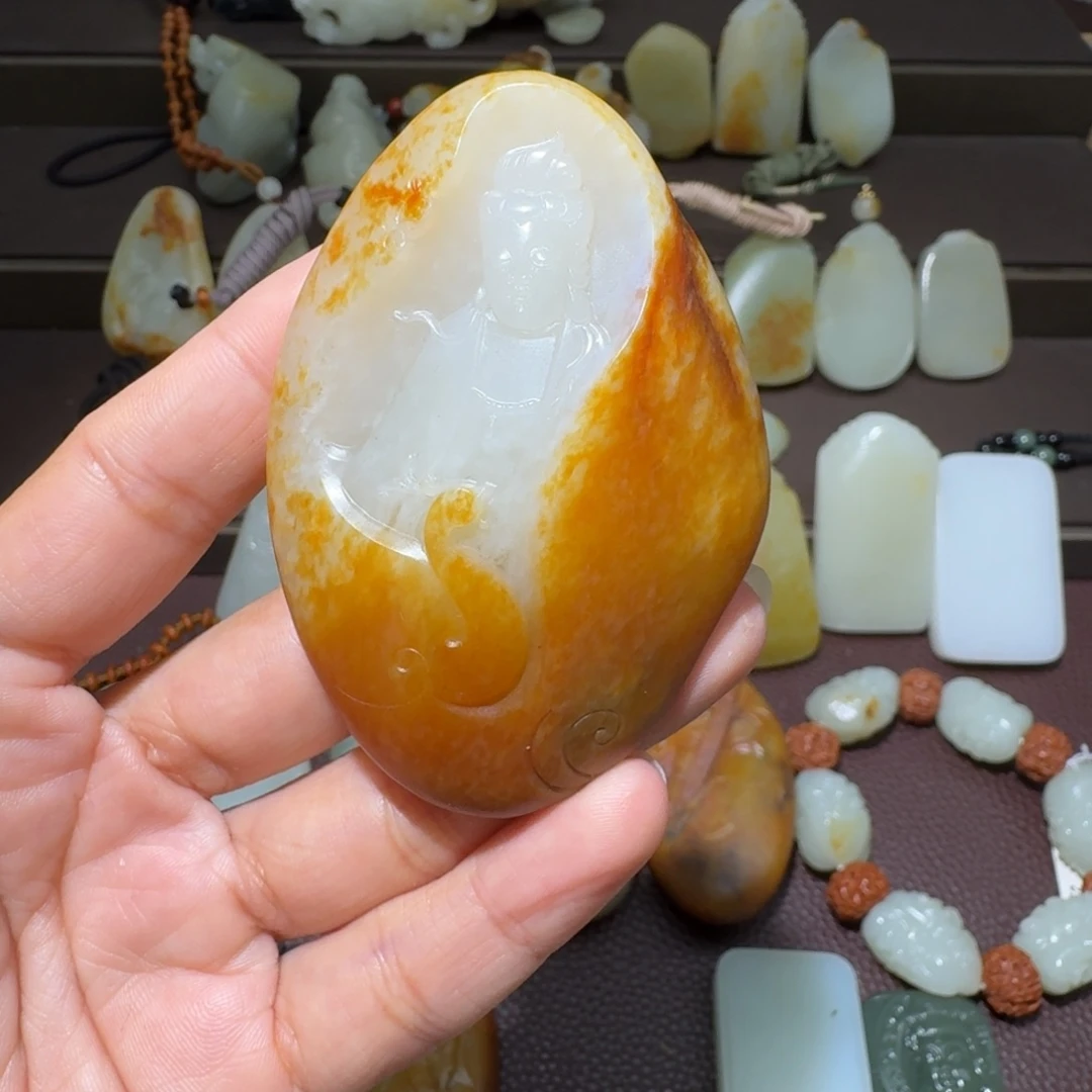 和田玉未镶嵌颈饰