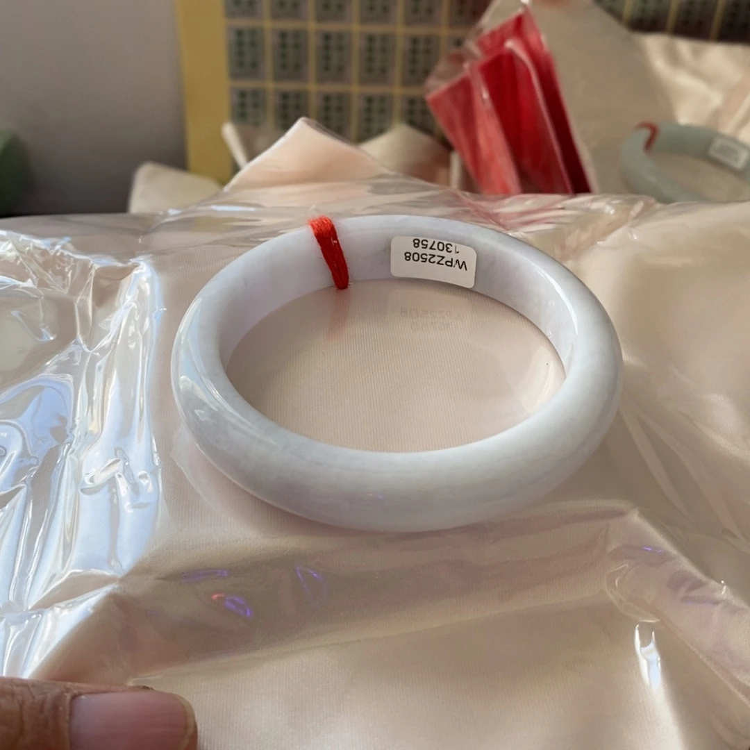 未镶嵌手镯翡翠56.4